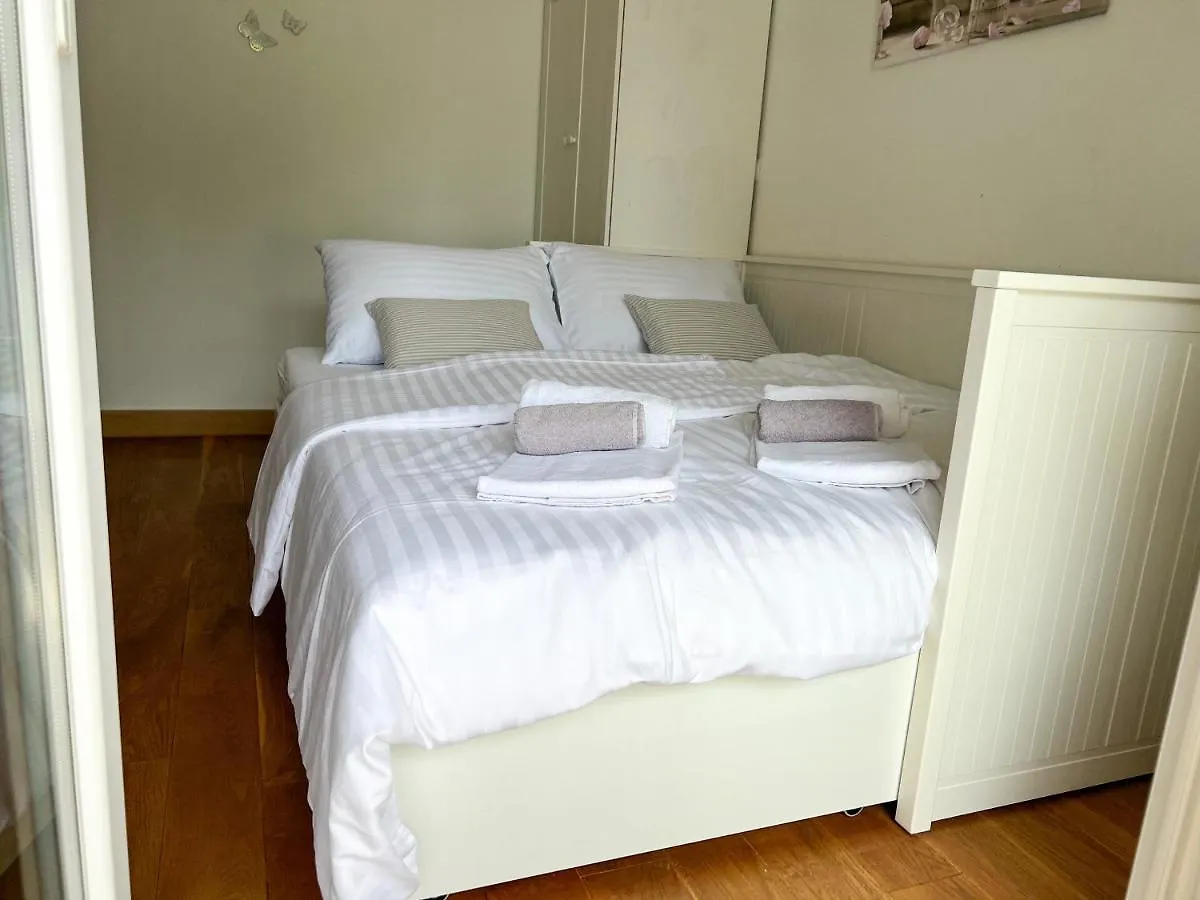 Princess Apartment With Sea View And Private Parking For 2 Cars Dramalj